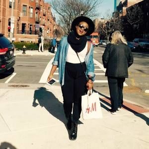 Meet your Posher, Alima