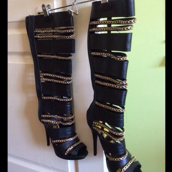 Bundle for ashoegoddess