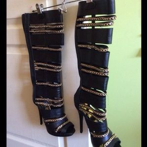 Bundle for ashoegoddess