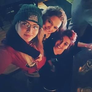 Meet your Posher, Laura