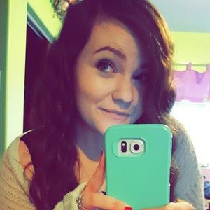 Meet your Posher, Kari