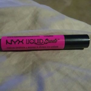 NYX Liquid suede
