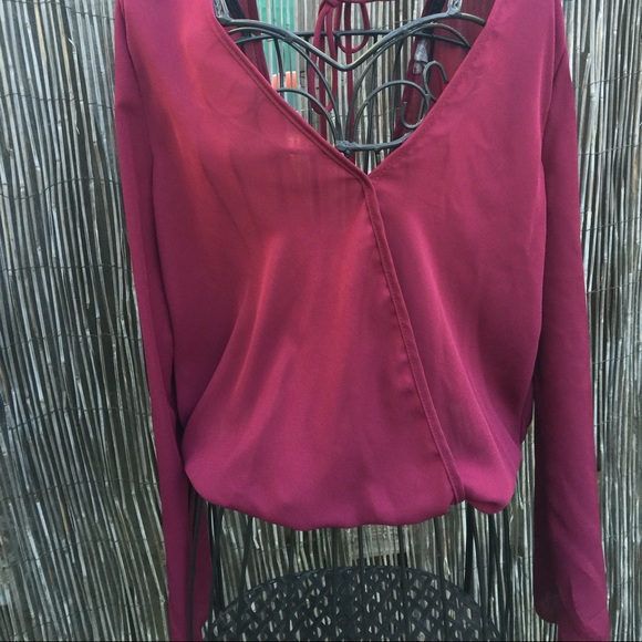 Maroon blouse - Picture 2 of 4