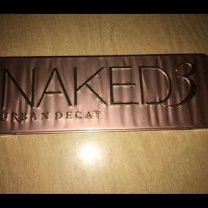 UD Naked 3