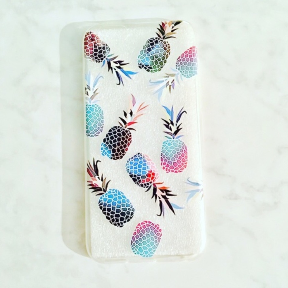 5 for $20 🌟 Retro Pineapple IPhone Case