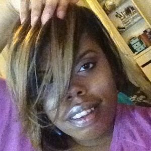 Meet your Posher, Danelle