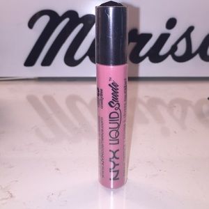 NYX liquid suede - tea & cookies