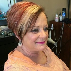 Meet your Posher, Gail