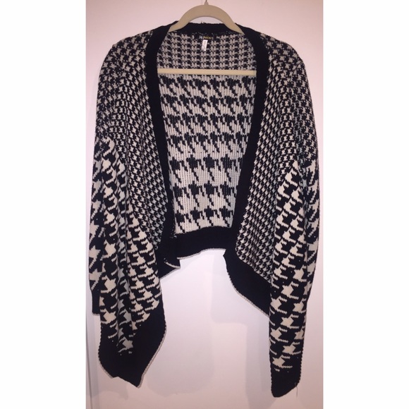 Houndstooth cardigan sweater!