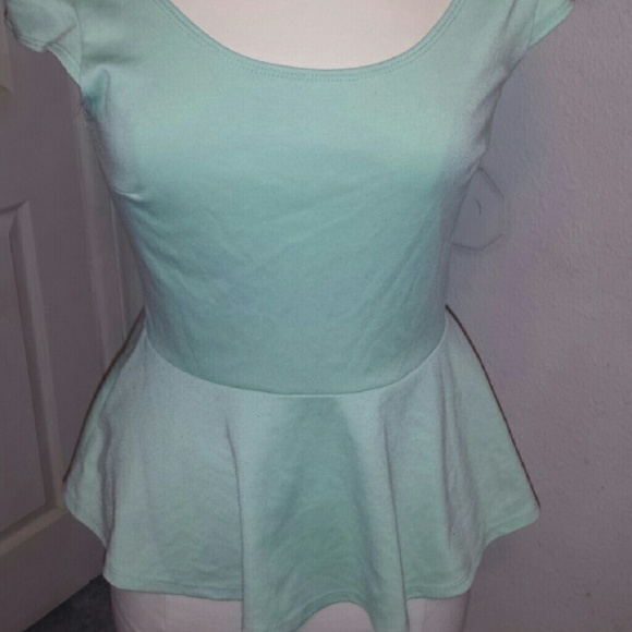 Women's blouse mint green only worn couple times