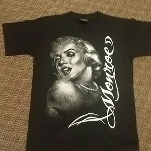 Marilyn Monroe t-shirt