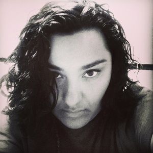 Meet your Posher, Andrea