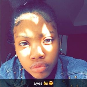 Meet your Posher, Samanda