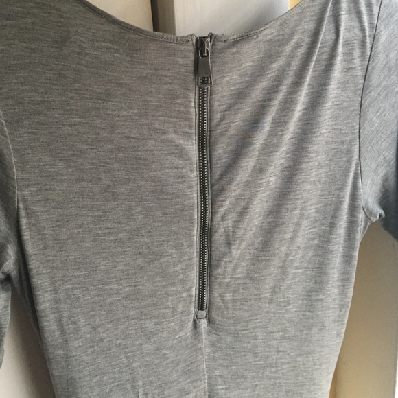 Grey burberry dress - Picture 2 of 4