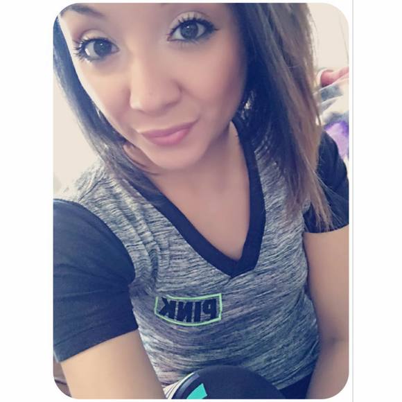 Meet your Posher, Celeste