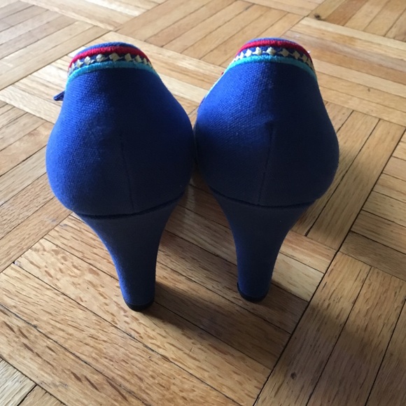 Betsey Johnson Rene heels - Picture 2 of 3