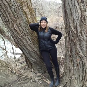 Meet your Posher, Joann