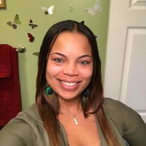 Meet your Posher, Brittney