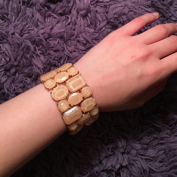 💝VALENTINE'S DAY SALE💝 Beige stone bracelet