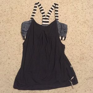 Lululemon workout tank with built in sports bra