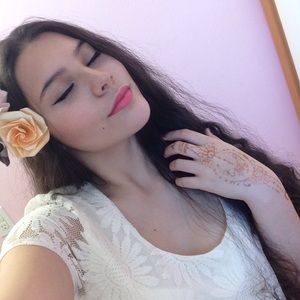 Meet your Posher, Erika