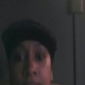 Meet your Posher, Cynthia