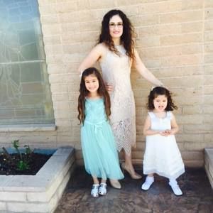 Meet your Posher, Deisy