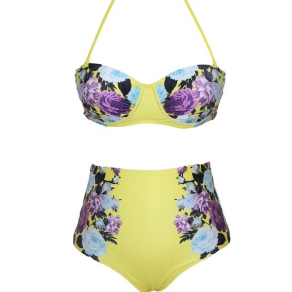 High waisted bikini