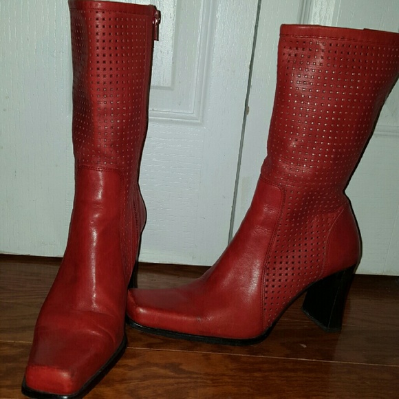 Leather boots
