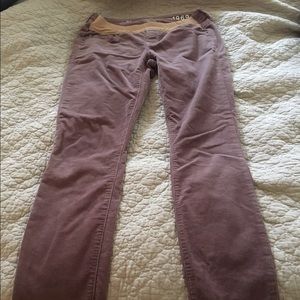 Gap maternity cords