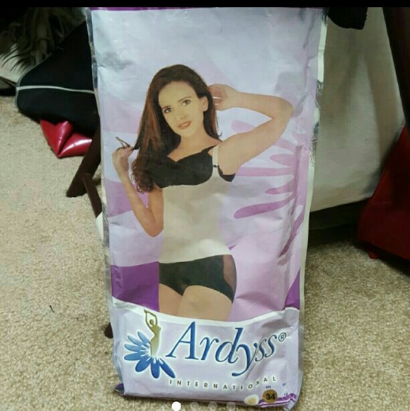 Ardyss shapewear