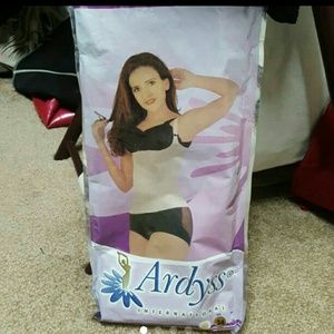 Ardyss shapewear