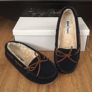 Minnetonka Moccasin Slippers