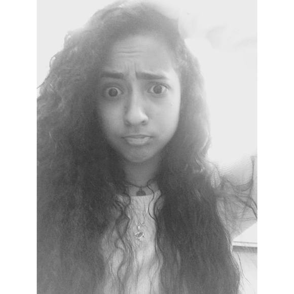 Meet your Posher, Adeika