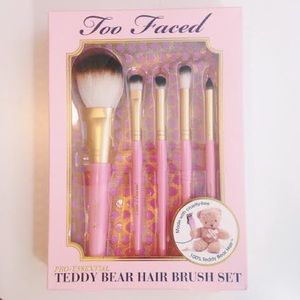 Too Faced Makeup Brushes