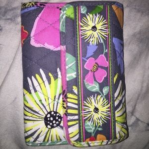 Vera Bradley trifold wallet