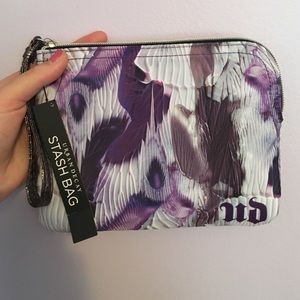 ❤️FILLED❤️Urban Decay Stash Bag