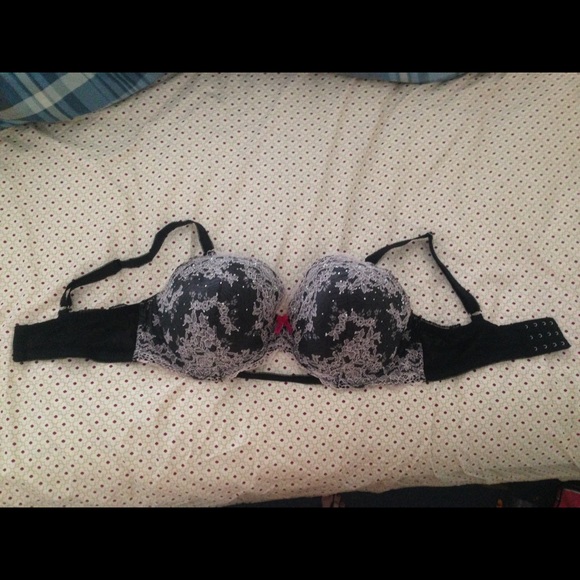 Victoria secret bra 38DDD