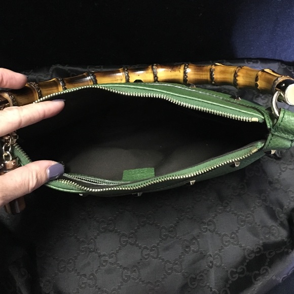 Authentic Gucci green bamboo handle handbag - Picture 4 of 4