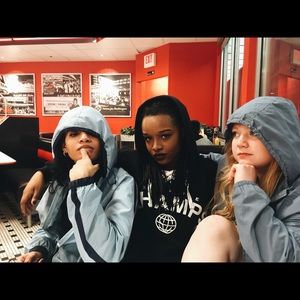 Meet your Posher, Carrie