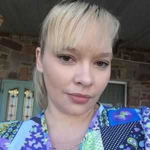 Meet your Posher, Stefanie