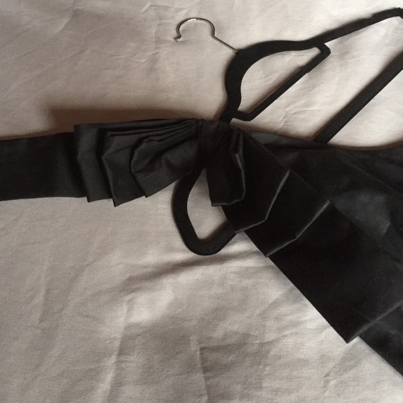 French connection mini black dress with pockets - Picture 3 of 4