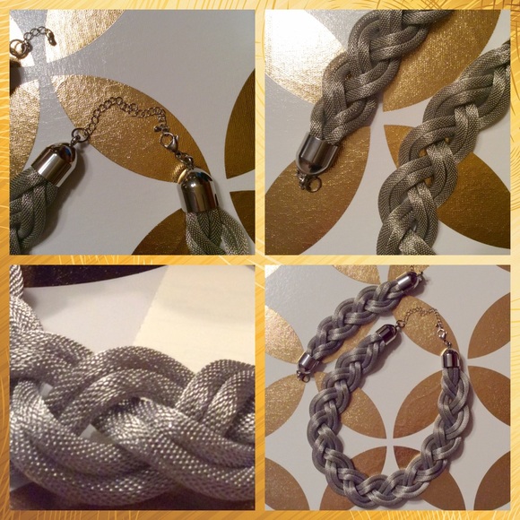 Beautiful Stainless Steel necklace & bracelet set - Picture 3 of 4