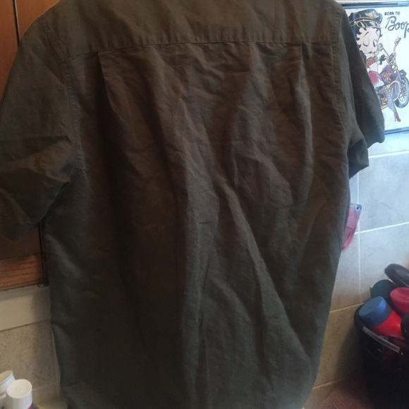 Columbia shirt - Picture 4 of 4