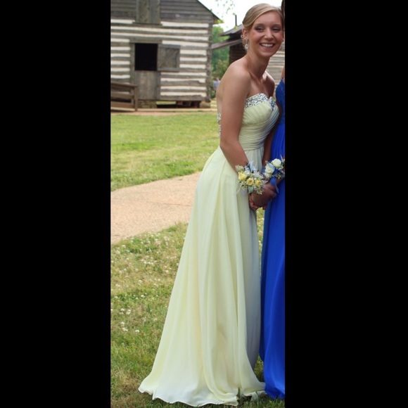 Prom dress