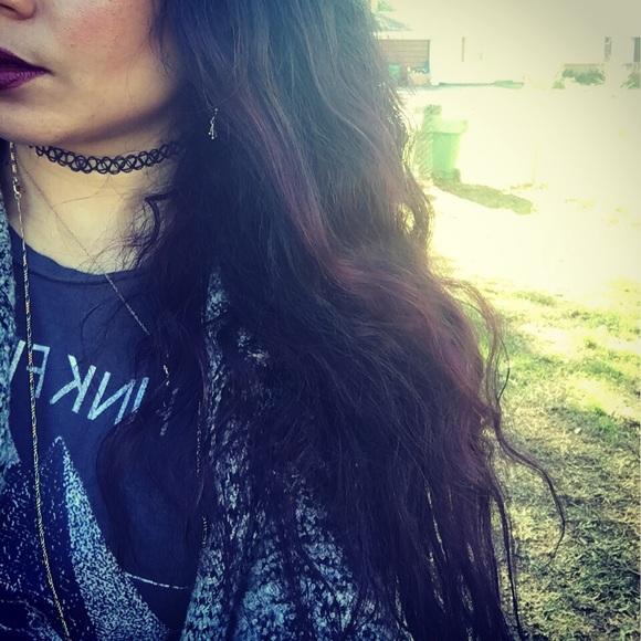 💐Hello and Welcome to my closet! ❤️ - Picture 2 of 3