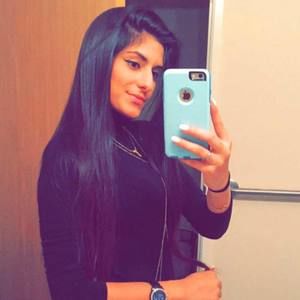 Meet your Posher, Nour