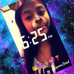 Meet your Posher, Aracely