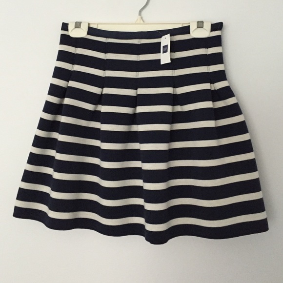 Gap navy and white stripe skirt!