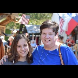 Meet your Posher, Norma